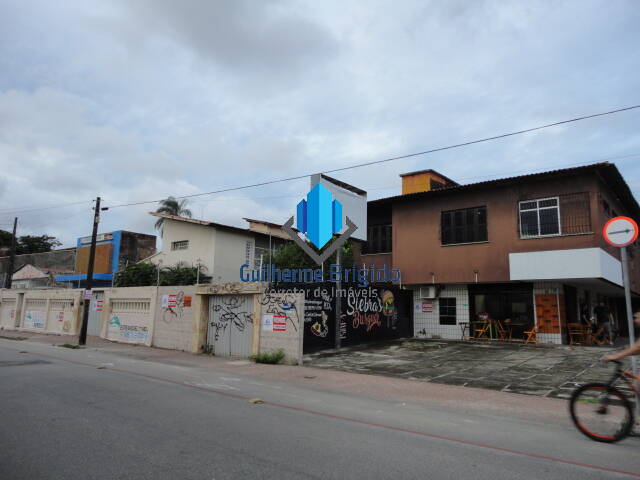 #0238 - Casa para Venda em Fortaleza - CE - 1