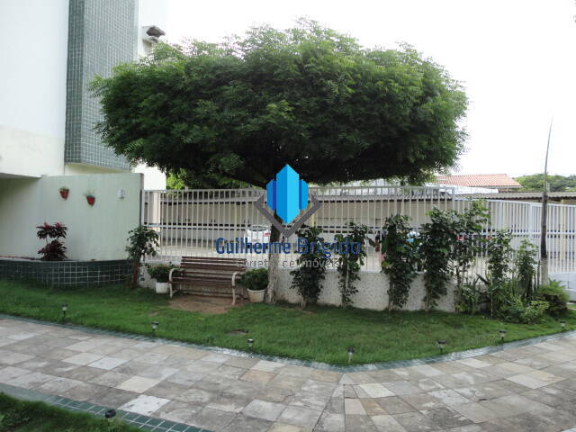 #0242 - Apartamento para Venda em Fortaleza - CE - 2
