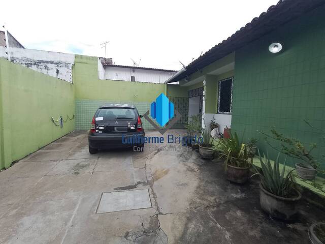 #0330 - Casa para Venda em Fortaleza - CE - 1